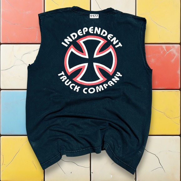 Vintage Y2K Independent Trucks Tank Top Mens M Black Bar And Cross Skateboarding - Picture 1 of 11